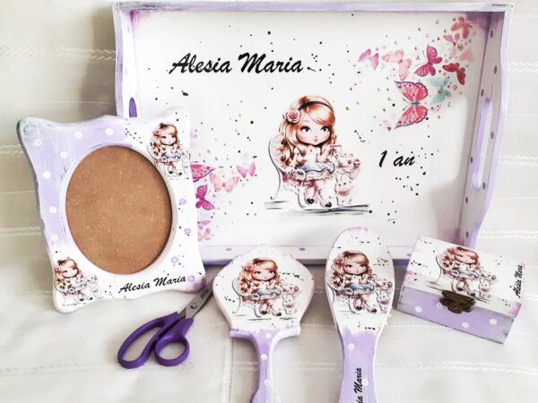 Tavita/set de mot fetita la ceai