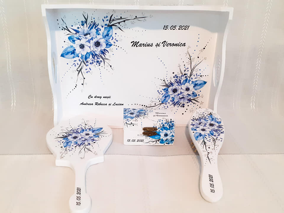 Tavita/set de mireasa personalizat cu flori albastre