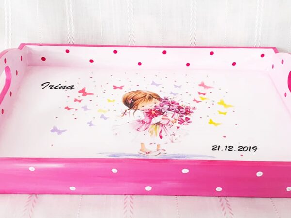 Tavita/set de mot roz, fetita cu flori