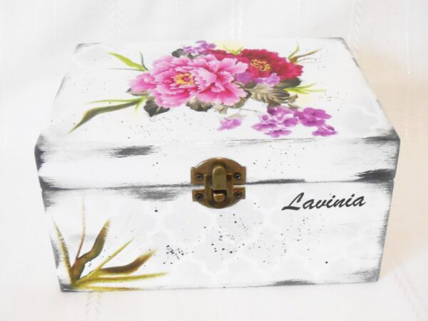 Cutie pentru bijuterii cu flori