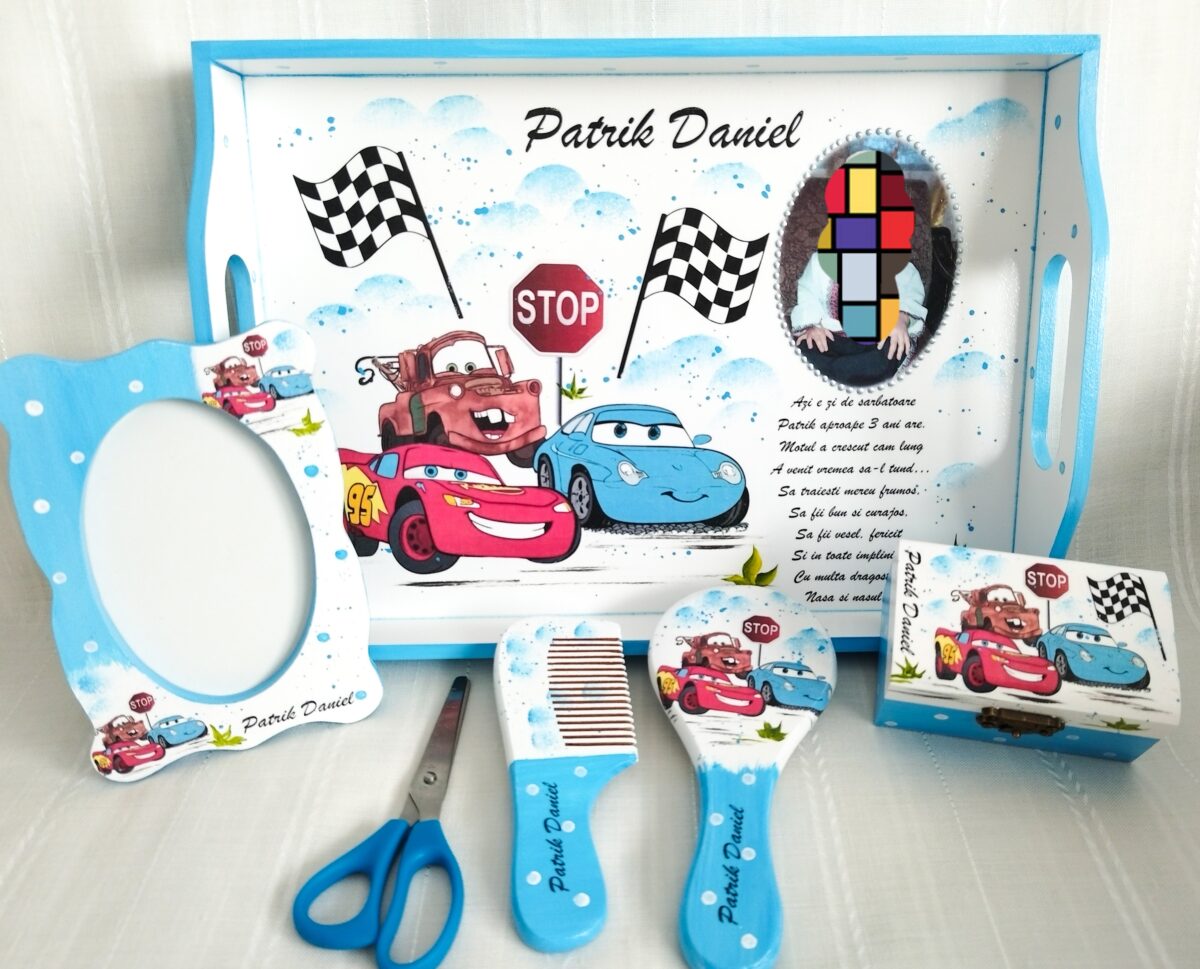Tavita/set de mot baietel cu tema Cars