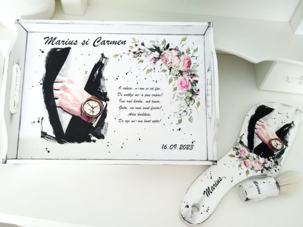 Tavita/set pentru mire, tema trandafiri roz si sacou negru