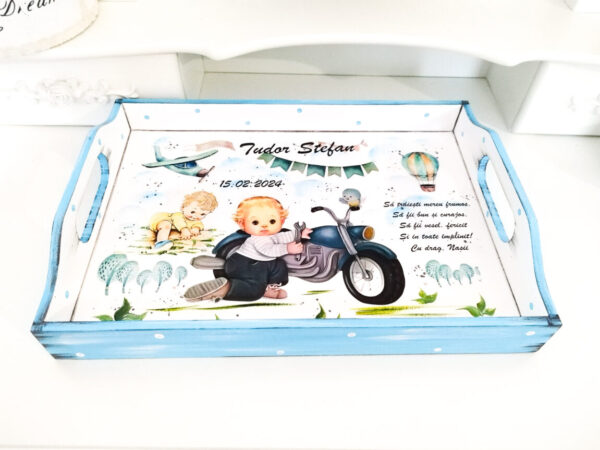 Tavita/set de mot, baietelul cu motocicleta si fratior