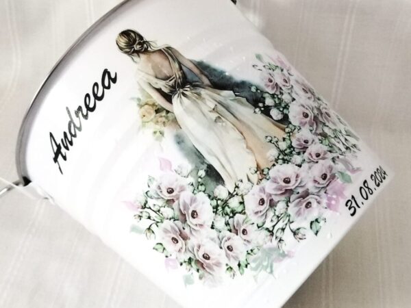 Galeata pentru mireasa personalizata cu trandafiri