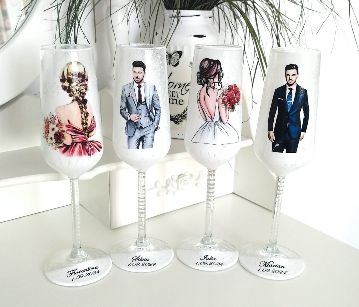 Pahare de nunta personalizate - mireasa cu buchet rosu