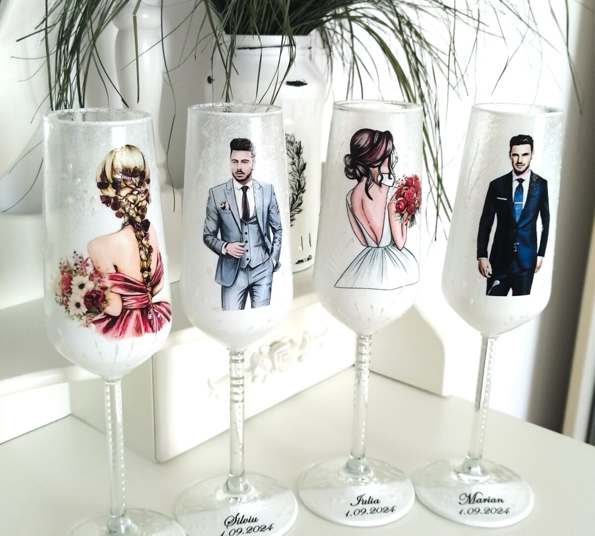 Pahare de nunta personalizate - mireasa cu buchet rosu - imagine 2