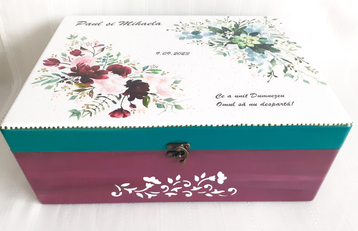 Cutie de trusou pentru mireasa cu tematică roșu și verde - imagine 2