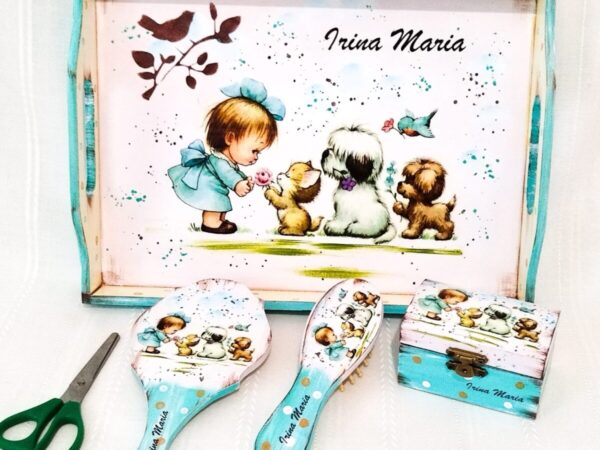 Tavita/set de mot fetita cu animăluțe