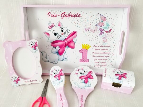 Tavita/set de mot fetita cu pisicuța Marie