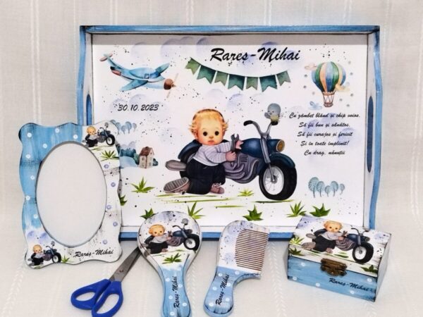 Tavita/set de mot baietel cu motocicletă