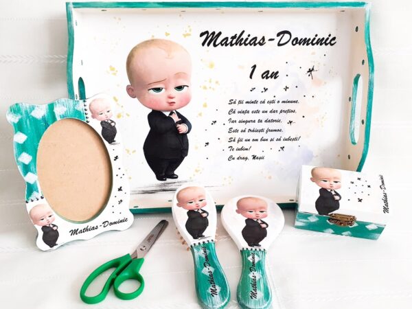 Tavita/set de mot baietel cu Baby Boss in costum negru