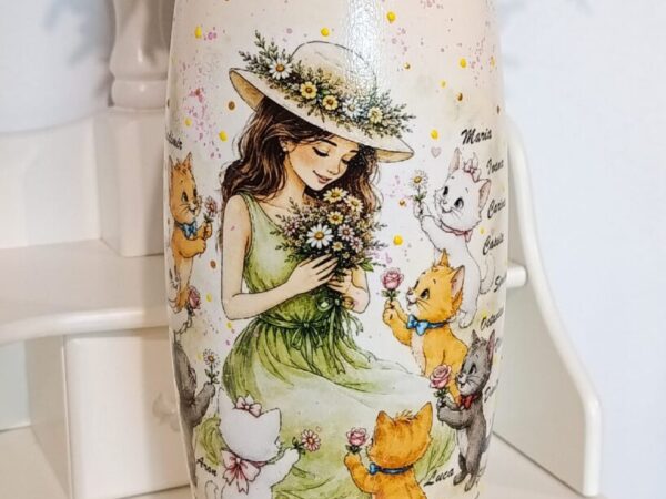 Vază personalizată pentru Grupa Pisicuțelor